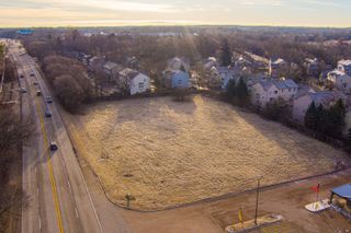 980 Roosevelt Road, West Chicago, IL 60185