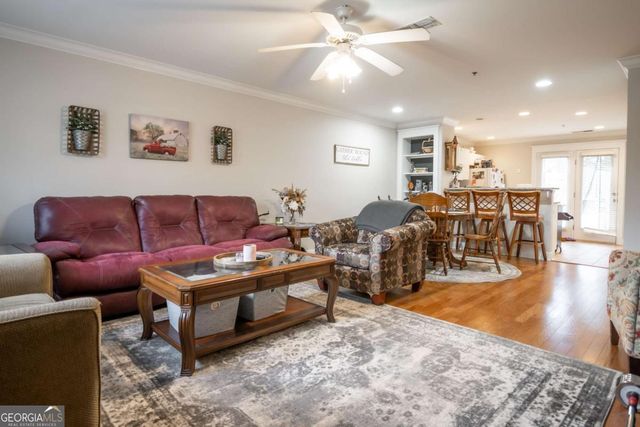 660 Barnett Shoals Road 410, Athens, GA 30605