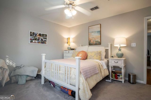 660 Barnett Shoals Road 410, Athens, GA 30605