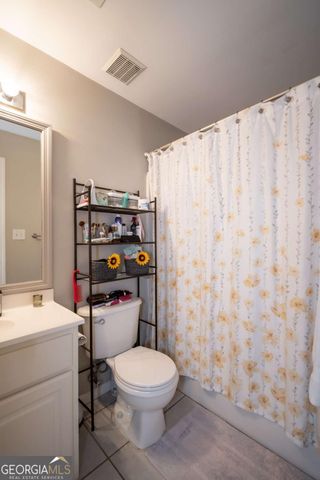 660 Barnett Shoals Road 410, Athens, GA 30605