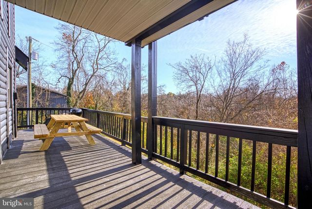 18 NAOMI RD, Fredericksburg, VA 22405