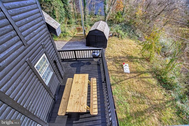 18 NAOMI RD, Fredericksburg, VA 22405