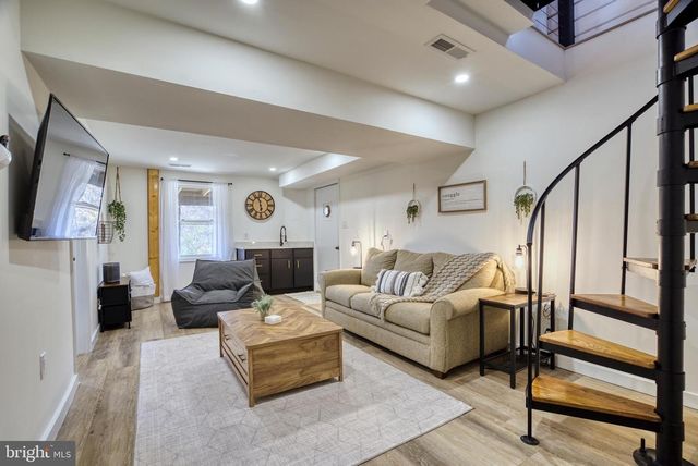 18 NAOMI RD, Fredericksburg, VA 22405