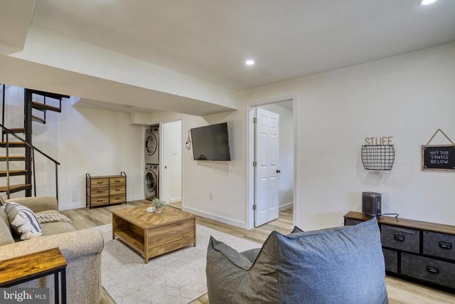 18 NAOMI RD, Fredericksburg, VA 22405