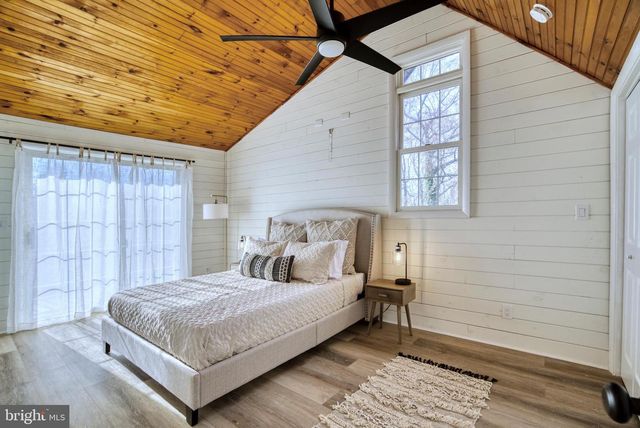 18 NAOMI RD, Fredericksburg, VA 22405