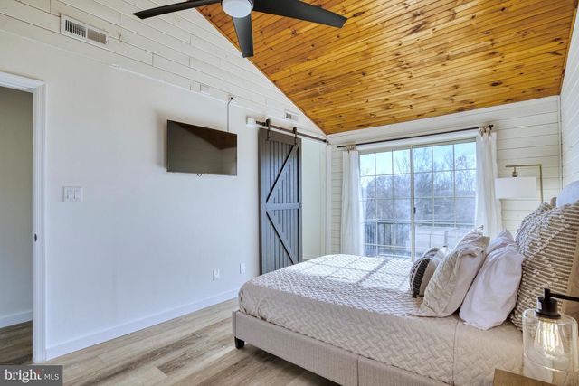 18 NAOMI RD, Fredericksburg, VA 22405
