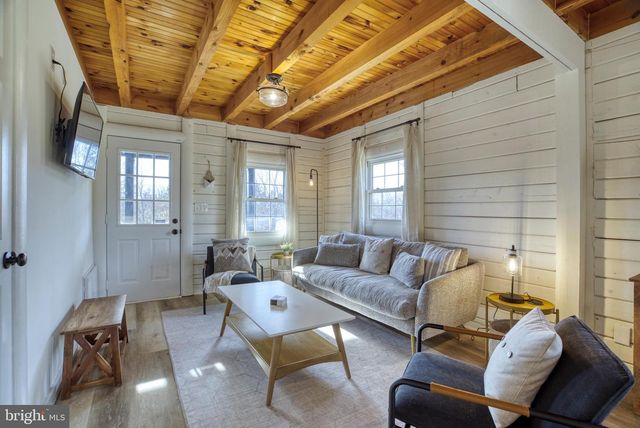 18 NAOMI RD, Fredericksburg, VA 22405