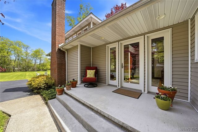 97 Jewett Holmwood Road, Aurora, NY 14052