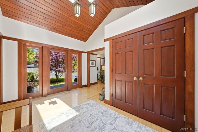 97 Jewett Holmwood Road, Aurora, NY 14052