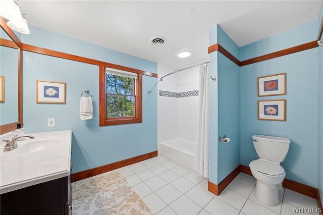 97 Jewett Holmwood Road, Aurora, NY 14052