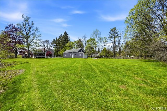 97 Jewett Holmwood Road, Aurora, NY 14052