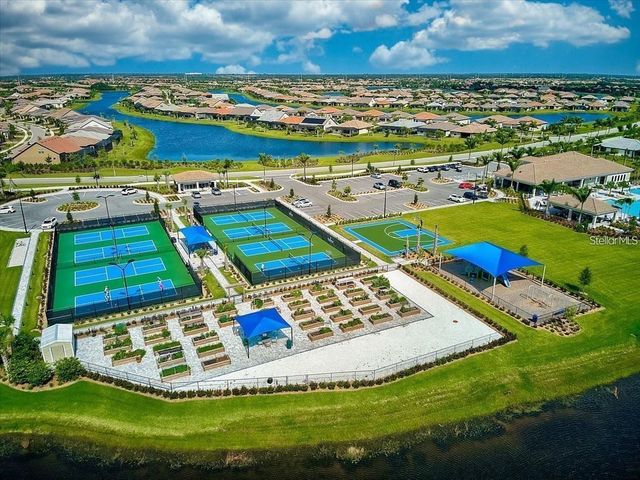 13913 ALAFAYA STREET, Venice, FL 34293