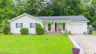 196 Pebble Creek Dr # 14, Eddyville, KY 42038
