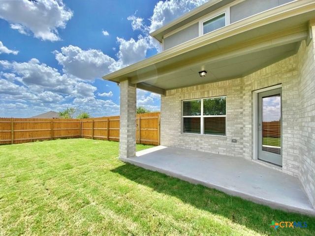 1001 Winnsboro Loop, Round Rock, TX 78664