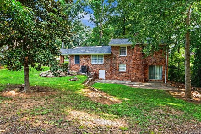 4411 Langdon Drive, Decatur, GA 30035