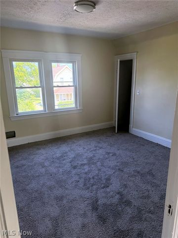 10618 Grandview Avenue, Cleveland, OH 44104