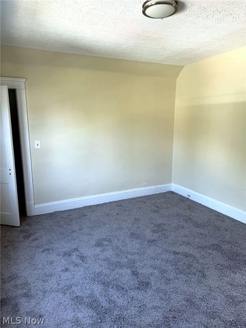 10618 Grandview Avenue, Cleveland, OH 44104