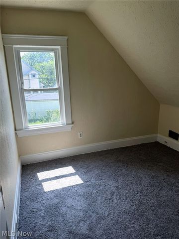 10618 Grandview Avenue, Cleveland, OH 44104