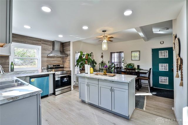 3224 Hiawatha Drive, Dayton, OH 45414