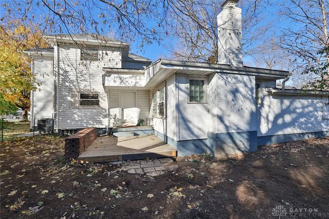 3224 Hiawatha Drive, Dayton, OH 45414