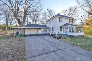 3224 Hiawatha Drive, Dayton, OH 45414