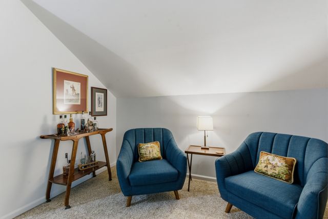 952 Century Oak Dr, Nashville, TN 37211