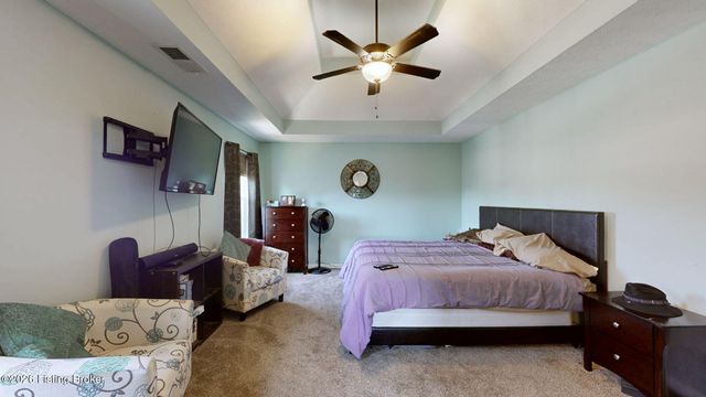 144 Highland Ridge Ct, Mt Washington, KY 40047