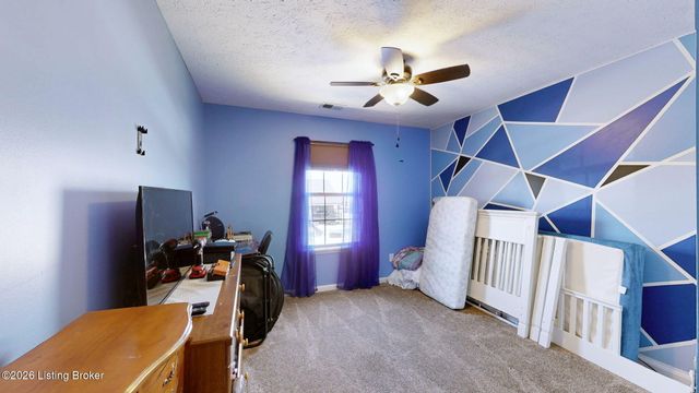 144 Highland Ridge Ct, Mt Washington, KY 40047