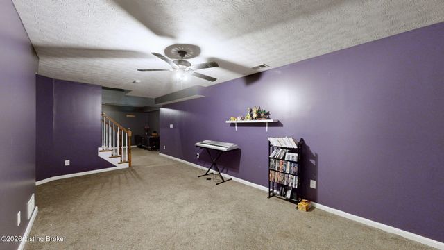 144 Highland Ridge Ct, Mt Washington, KY 40047