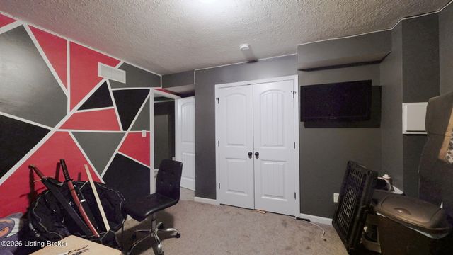 144 Highland Ridge Ct, Mt Washington, KY 40047