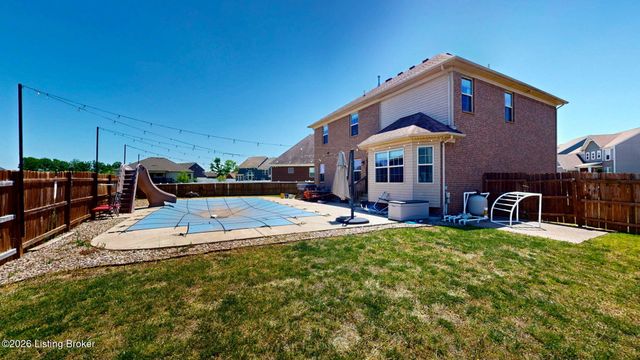144 Highland Ridge Ct, Mt Washington, KY 40047