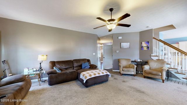 144 Highland Ridge Ct, Mt Washington, KY 40047