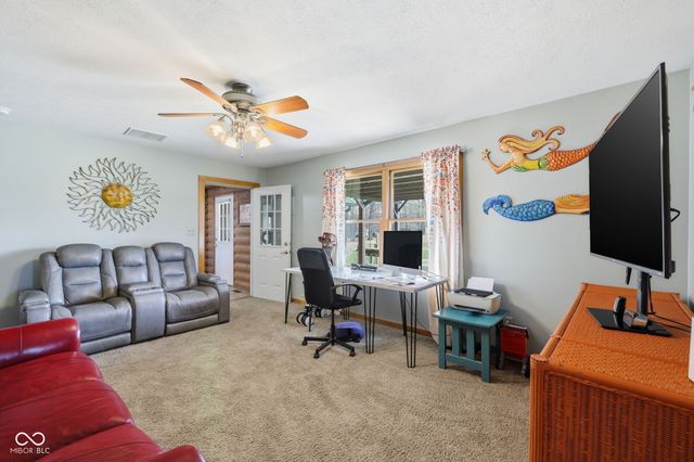 6126 S County Road 521 E, Plainfield, IN 46168