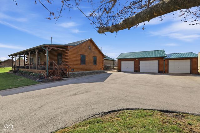 6126 S County Road 521 E, Plainfield, IN 46168