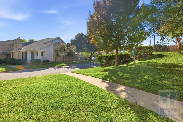 2009 Sandberg DR 159, Austin, TX 78752