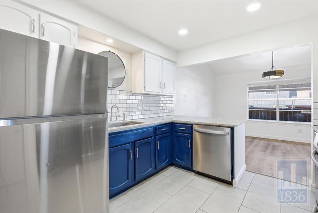 2009 Sandberg DR 159, Austin, TX 78752