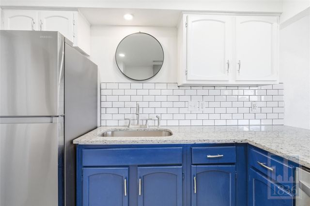 2009 Sandberg DR 159, Austin, TX 78752