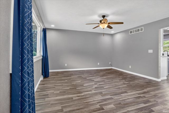 51479 Ironwood Road, Granger, IN 46530
