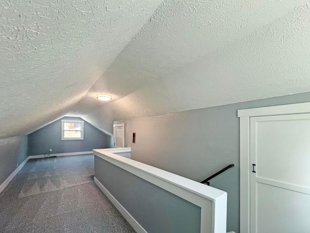 2242 Lexington Avenue, Columbus, OH 43211