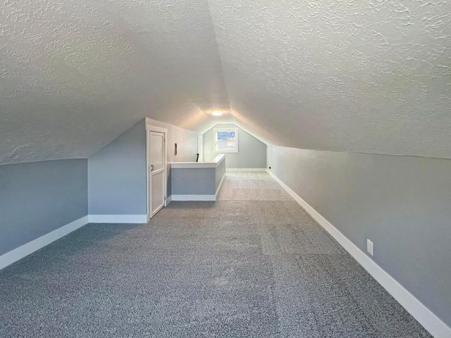 2242 Lexington Avenue, Columbus, OH 43211