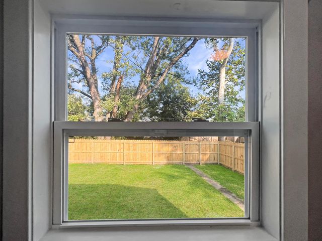 2242 Lexington Avenue, Columbus, OH 43211
