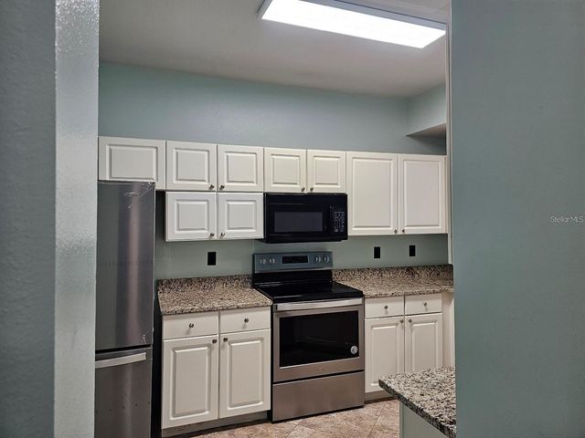 5506 METROWEST BOULEVARD 13-103, Orlando, FL 32811