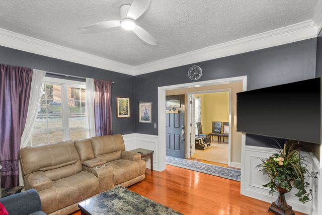 4053 Barnes Cove Dr, Antioch, TN 37013