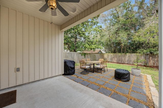 61B 9th Avenue, Shalimar, FL 32579