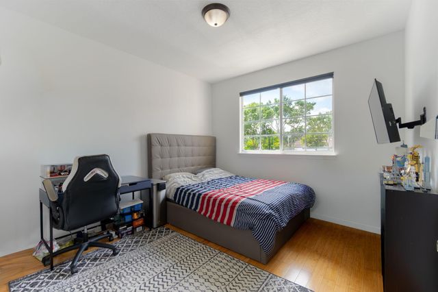 9901 Baywinds Boulevard 3201, West Palm Beach, FL 33411