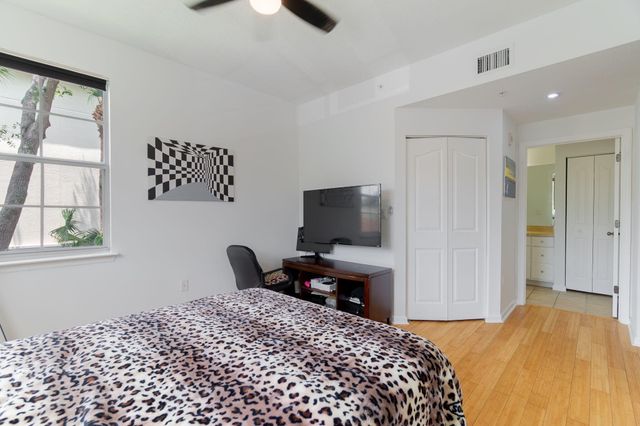 9901 Baywinds Boulevard 3201, West Palm Beach, FL 33411