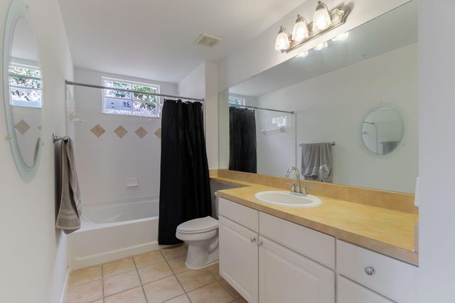 9901 Baywinds Boulevard 3201, West Palm Beach, FL 33411