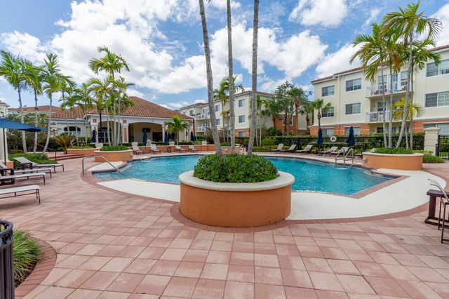 9901 Baywinds Boulevard 3201, West Palm Beach, FL 33411