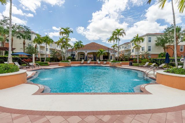 9901 Baywinds Boulevard 3201, West Palm Beach, FL 33411