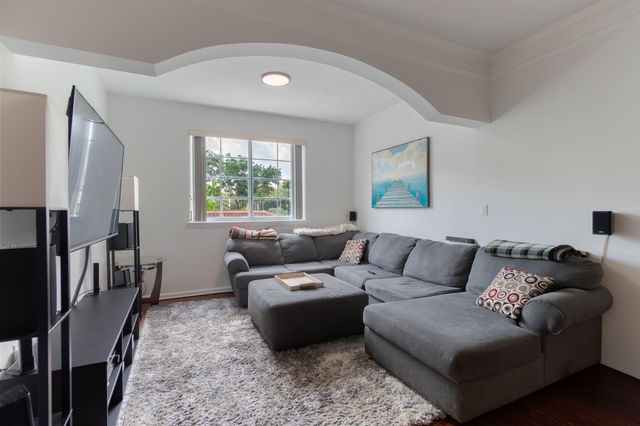 9901 Baywinds Boulevard 3201, West Palm Beach, FL 33411